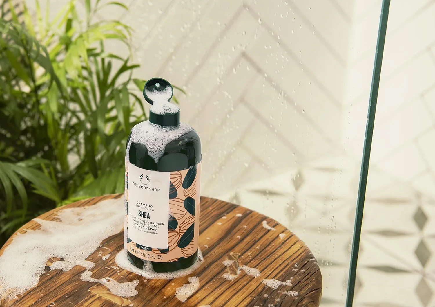 شامپو ترمیم کننده قوی شی باتر بادی شاپ شامپو ترمیم کننده قوی شی باتر بادی شاپ