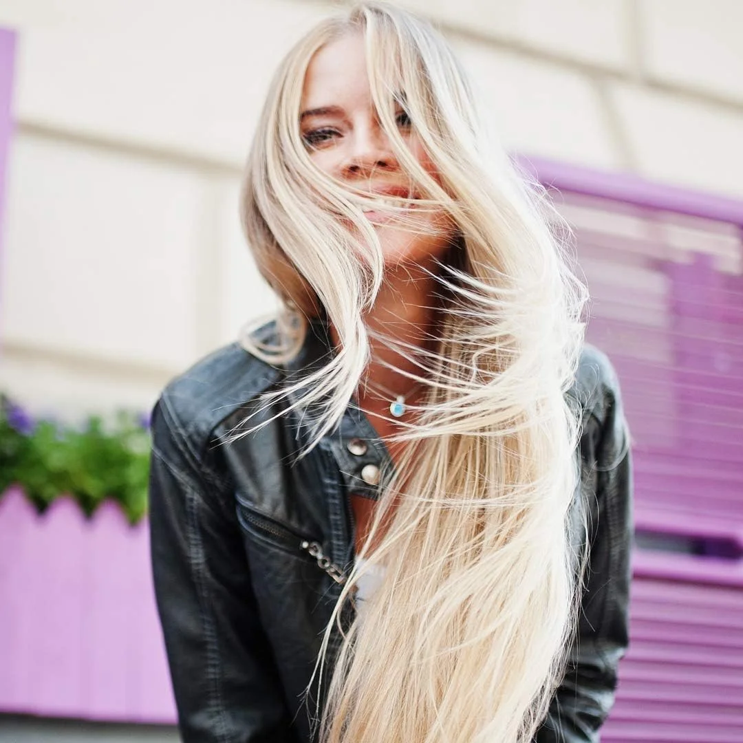 کراتین پرفکت - روشن کننده کراتین - شامپو اصلاح کننده رنگ - برای انواع مو - تقویت کننده موهای صاف و مرطوب - حاوی روغن آووکادو و اسطوخودوس - آبرسانی شدید - 354 میلی لیتر کراتین پرفکت - روشن کننده کراتین - شامپو اصلاح کننده رنگ - برای انواع مو - تقویت کننده موهای صاف و مرطوب - حاوی روغن آووکادو و اسطوخودوس - آبرسانی شدید - 354 میلی لیتر