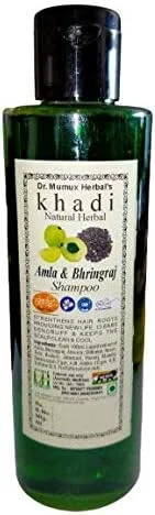 شامپو گیاهی طبیعی آملا و برینگراج Khadi Natural مناسب آقایان و بانوان، برای کنترل ریزش مو، موهای قوی، درخشان و بدون آسیب - 200 میلی لیتر