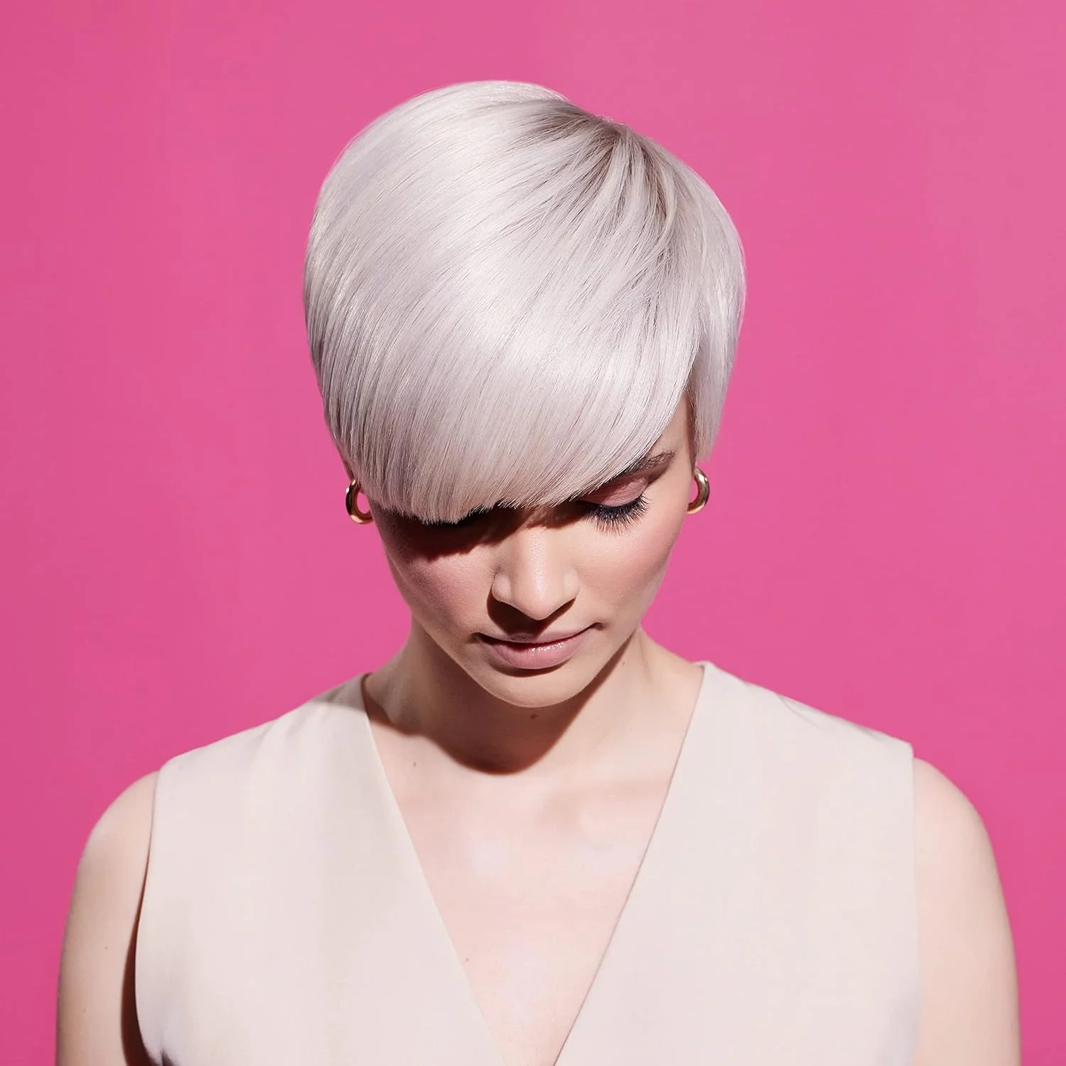 شامپو نقره ای شوارتسکف پروفشنال BC COLOR FREEZE حجم 250 میلی لیتر