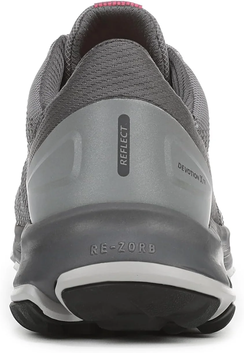 کفش پیاده روی زنانه Ryka Devotion X TR، پارچه خاکستری آسمانی، سایز 9 پهن کفش پیاده روی زنانه Ryka Devotion X TR، پارچه خاکستری آسمانی، سایز 9 پهن