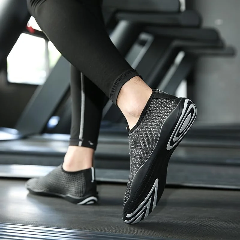 جوراب‌های آبی ورزشی پابرهنه با قابلیت خشک شدن سریع مناسب شنا، ساحل، استخر، موج‌سواری و یوگا برای خانم‌ها و آقایان