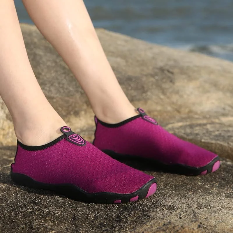 جورابهای آبی ورزشی سریع خشکشونده، مناسب شنا، ساحل، استخر، موجسواری و یوگا، برای زنان و مردان جورابهای آبی ورزشی سریع خشکشونده، مناسب شنا، ساحل، استخر، موجسواری و یوگا، برای زنان و مردان