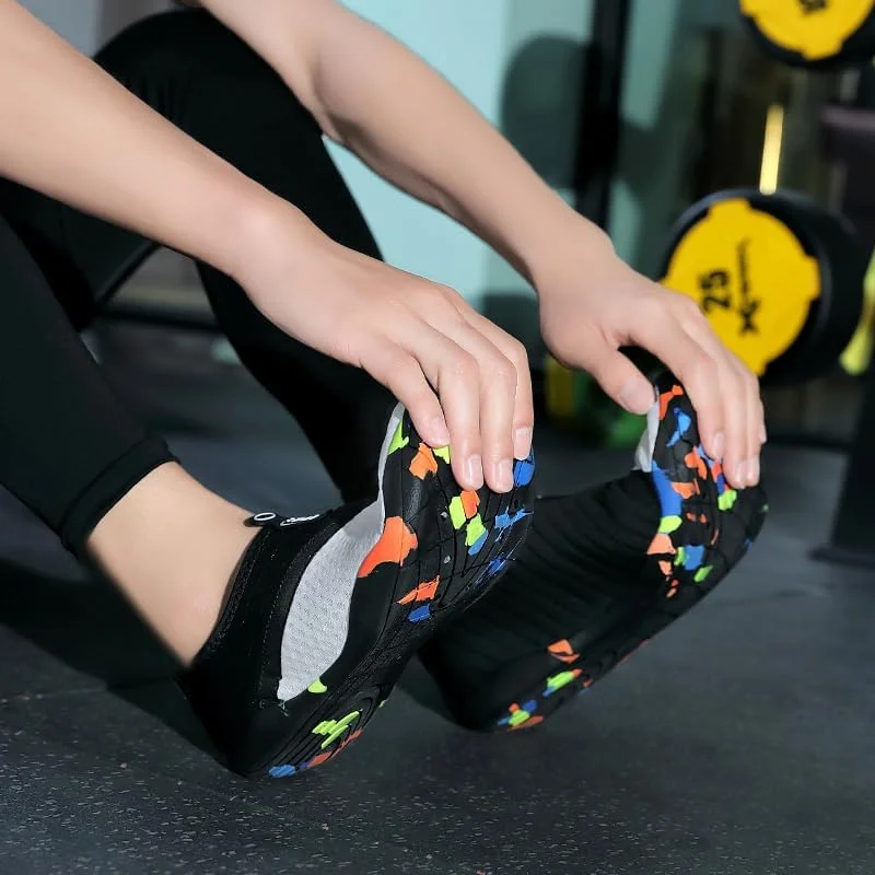 جورابهای آبی ورزشی پابرهنه با قابلیت خشک شدن سریع مناسب شنا، ساحل، استخر، موجسواری و یوگا برای زنان و مردان جورابهای آبی ورزشی پابرهنه با قابلیت خشک شدن سریع مناسب شنا، ساحل، استخر، موجسواری و یوگا برای زنان و مردان