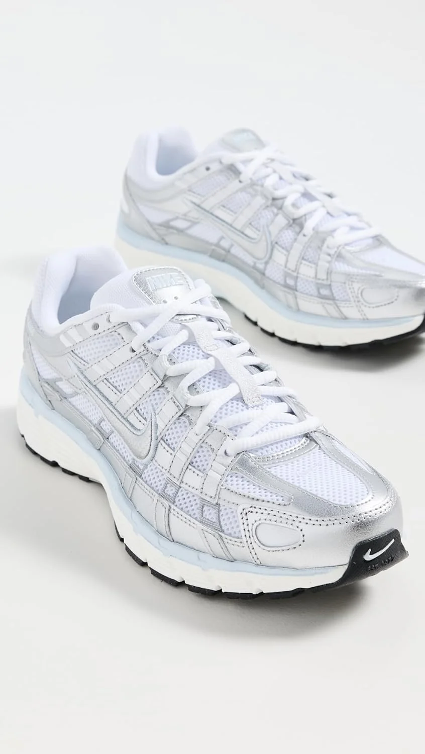 کفش دویدن زنانه نایک مدل Bv1021-009 کفش دویدن زنانه نایک مدل Bv1021-009