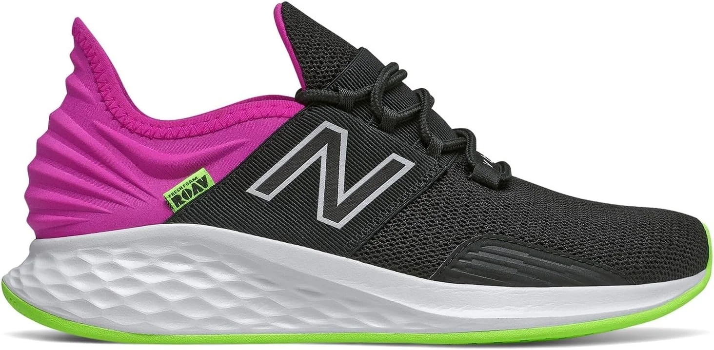 کفش ورزشی زنانه نیو بالانس مدل Fresh Foam ROAV V1