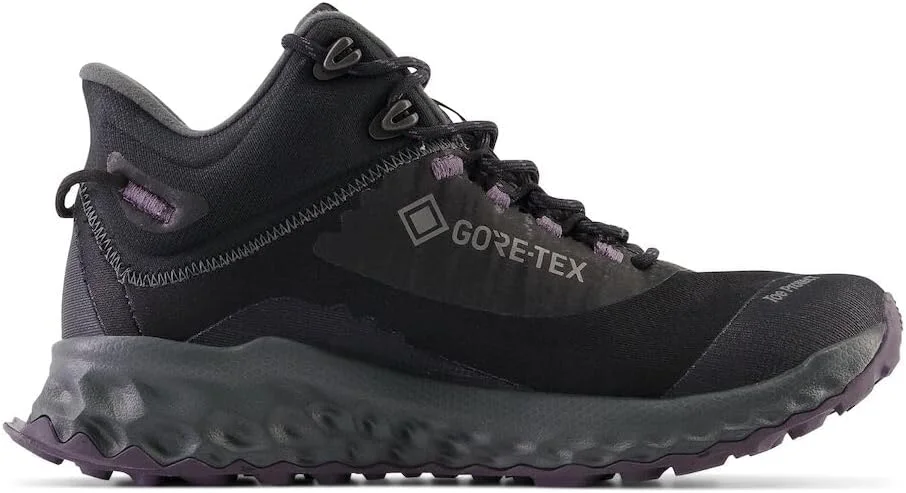 کفش زنانه مخصوص دویدن در طبیعت نیو بالانس مدل Fresh Foam Garoé V1 Midcut Gtx کفش زنانه مخصوص دویدن در طبیعت نیو بالانس مدل Fresh Foam Garoé V1 Midcut Gtx