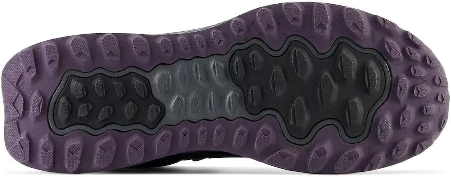 کفش زنانه مخصوص دویدن در طبیعت نیو بالانس مدل Fresh Foam Garoé V1 Midcut Gtx کفش زنانه مخصوص دویدن در طبیعت نیو بالانس مدل Fresh Foam Garoé V1 Midcut Gtx