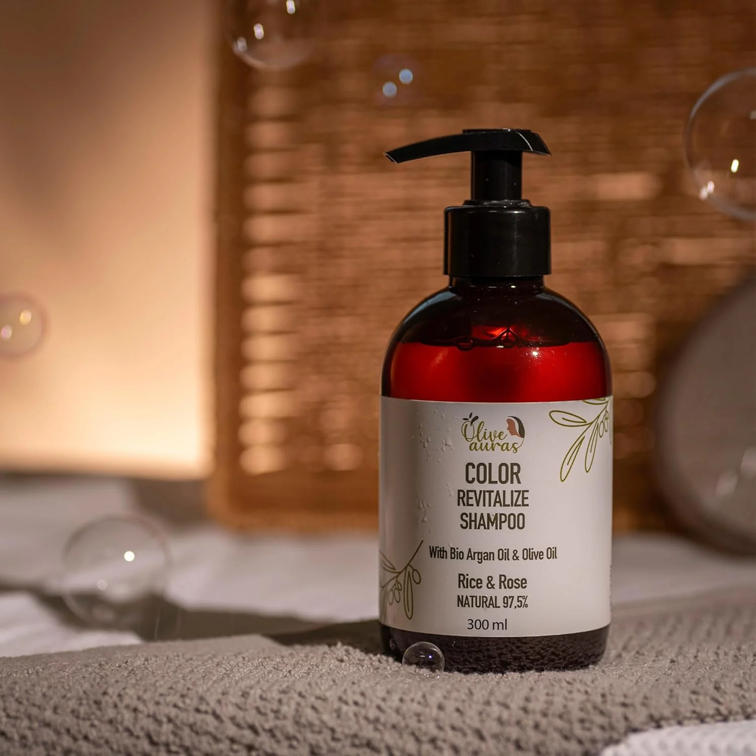شامپو احیا کننده رنگ مو Olive Auras - حفظ شادابی موهای شما، شامپو مو با 97.5% مواد طبیعی، روغن زیتون ارگانیک، روغن آرگان، 300 میلی لیتر، شامپو برنج و گل رز، ملایم و موثر