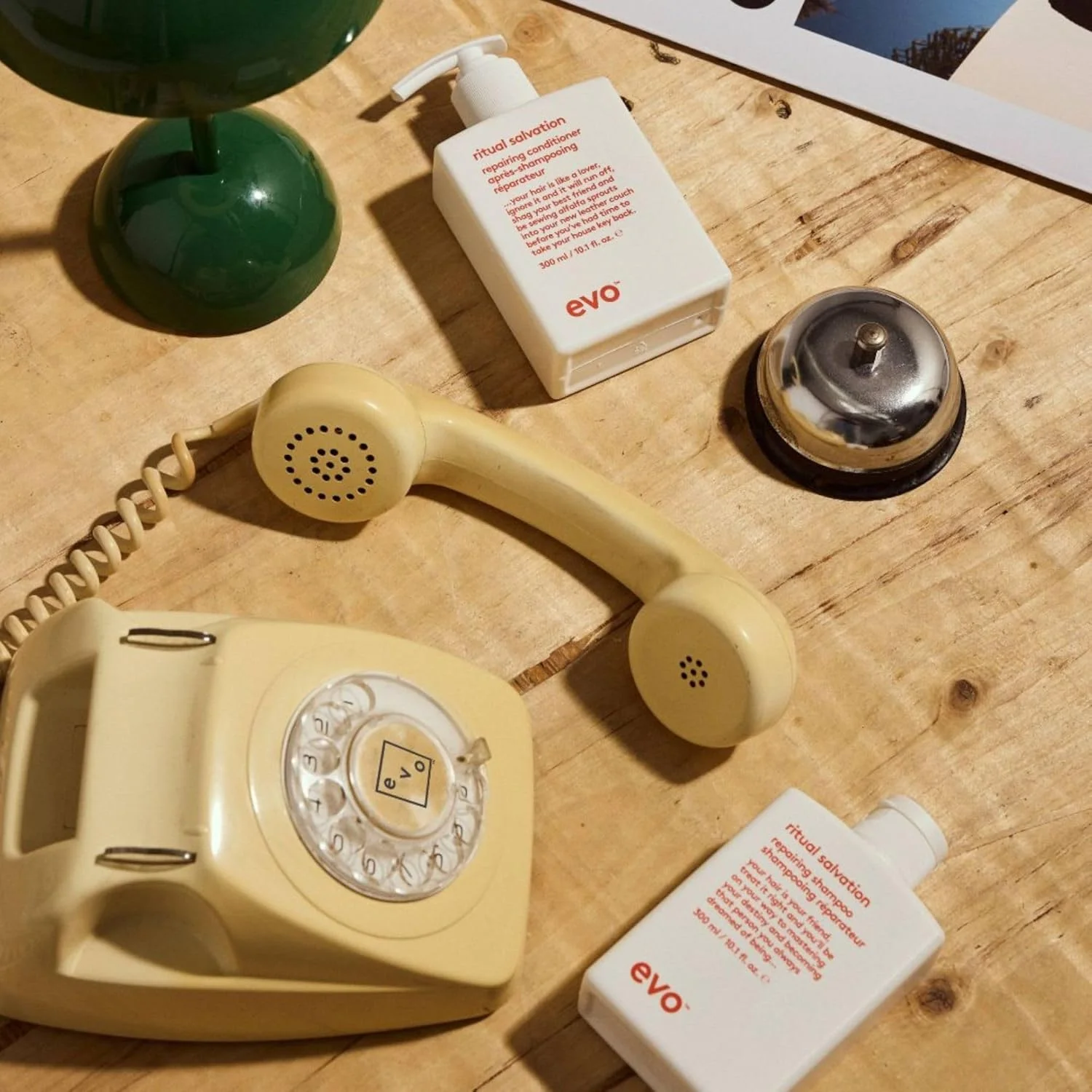 شامپو ترمیم کننده موهای خشک EVO Ritual Salvation، شامپو ضد وز برای آقایان و بانوان، شامپو ترمیم کننده مو برای تمیز کردن و تقویت مو، 300 میلی لیتر شامپو ترمیم کننده موهای خشک EVO Ritual Salvation، شامپو ضد وز برای آقایان و بانوان، شامپو ترمیم کننده مو برای تمیز کردن و تقویت مو، 300 میلی لیتر