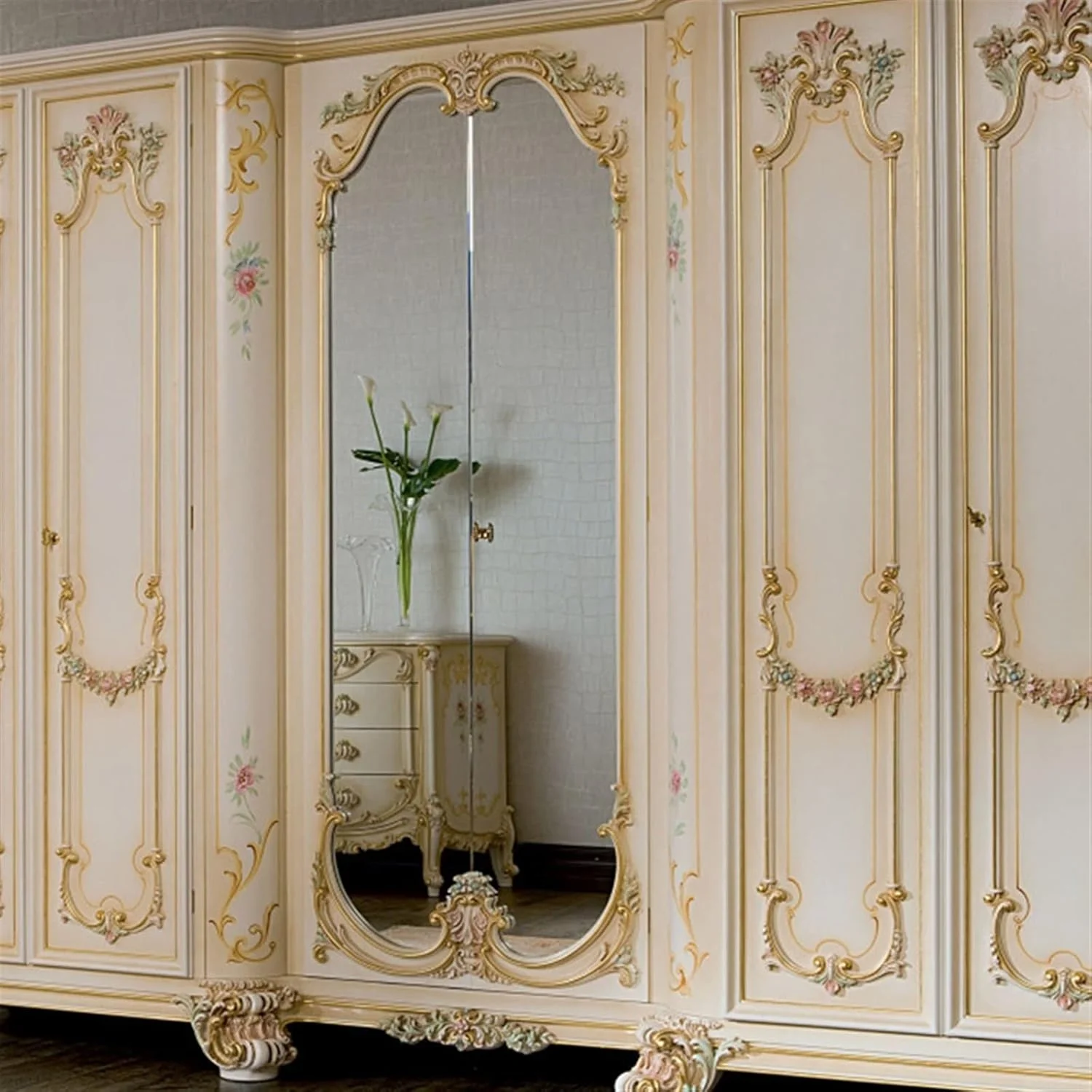 کمد لباس ZKSKOX چوبی جامد رنگ شده طلایی شش درب کمد لباس لوکس قصر