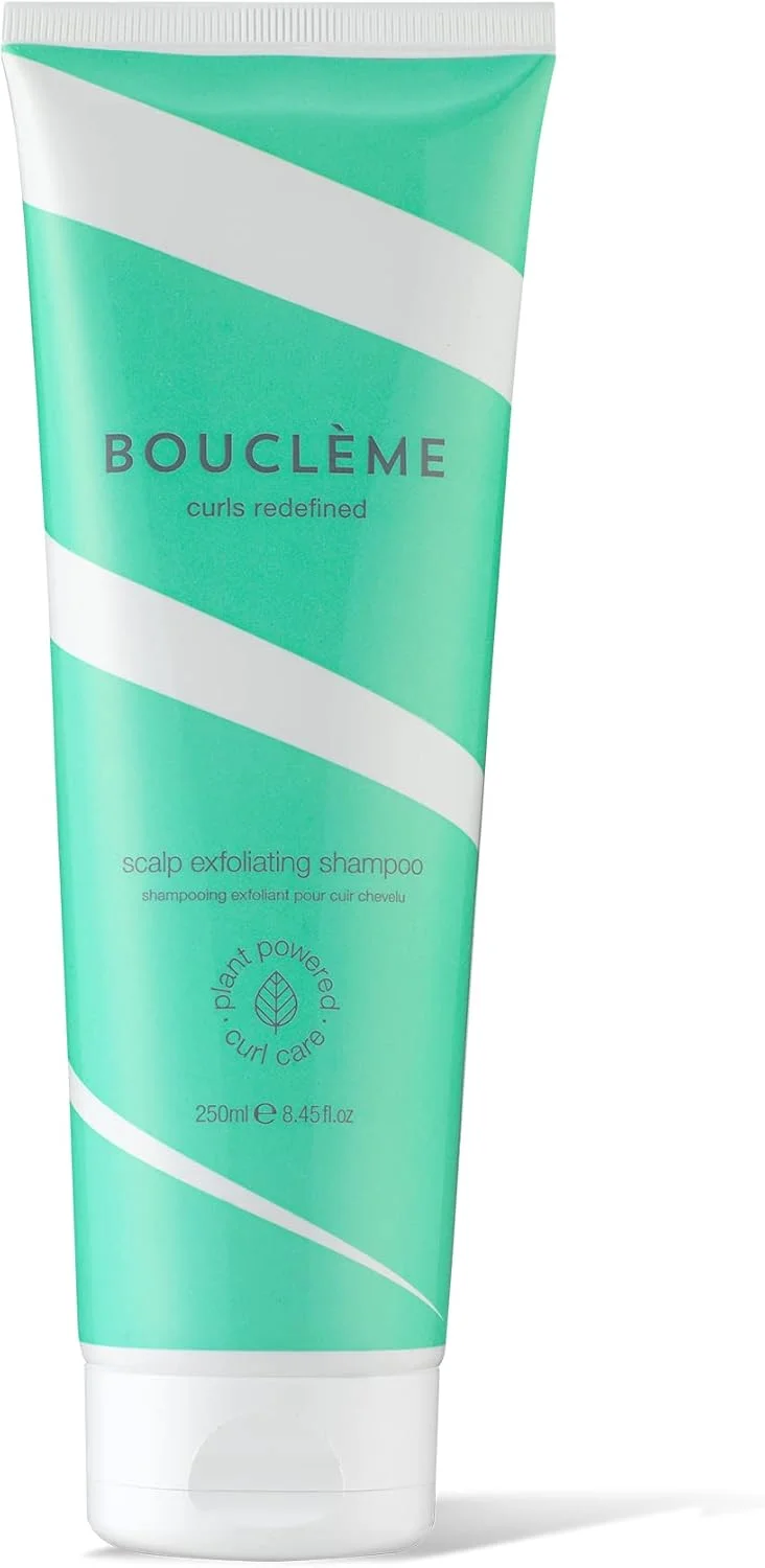 شامپو لایه بردار پوست سر Bouclème - شامپو مو با فرمول تسکین دهنده - تسکین خارش و تحریک پوست سر - 96% مواد مشتق شده طبیعی و وگان - 250 میلی لیتر