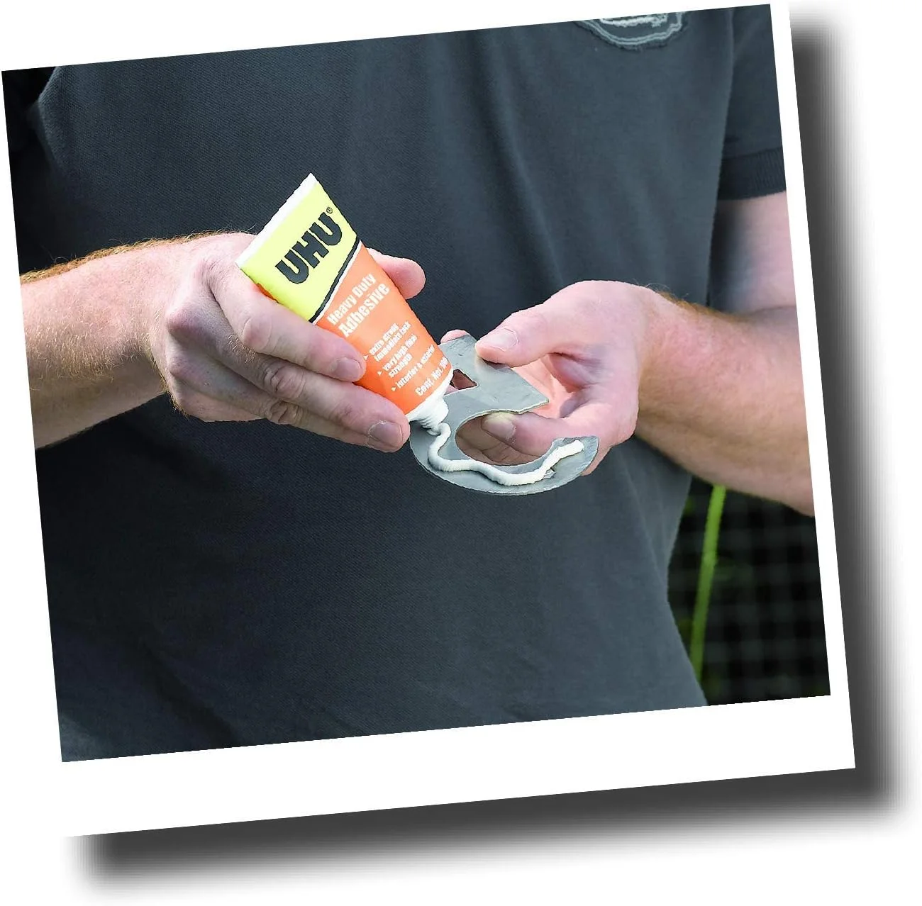 چسب فوق العاده قوی Uhu، چسب نصب و تعمیر با چسبندگی اولیه بسیار قوی، بدون نیاز به میخ، تیوپی، 100 گرم