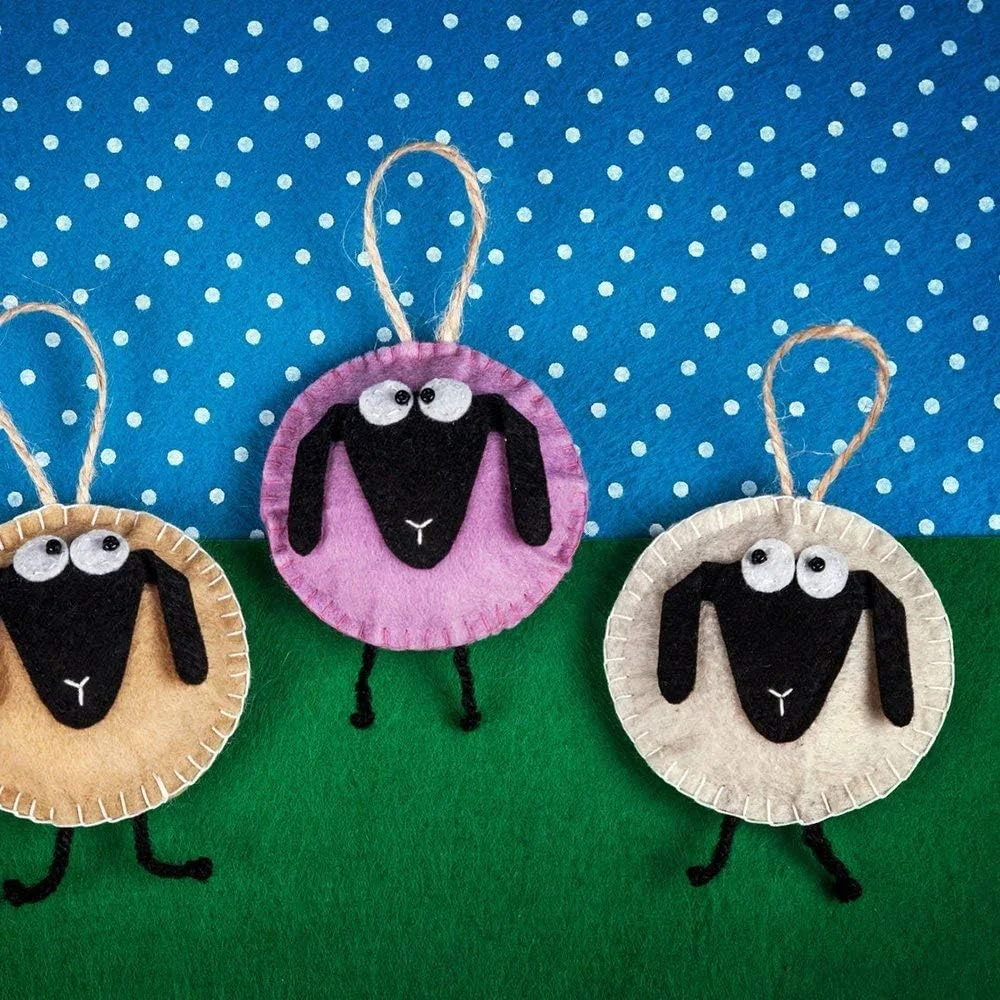 BENECREAT 20 عدد ورق مخملی چسبی (عاجی)، ورق A4 (21x30 سانتی متر)، خود چسب، بادوام و مقاوم در برابر آب، چند منظوره، ایده آل برای ساخت آثار هنری و صنایع دستی BENECREAT 20 عدد ورق مخملی چسبی (عاجی)، ورق A4 (21x30 سانتی متر)، خود چسب، بادوام و مقاوم در برابر آب، چند منظوره، ایده آل برای ساخت آثار هنری و صنایع دستی