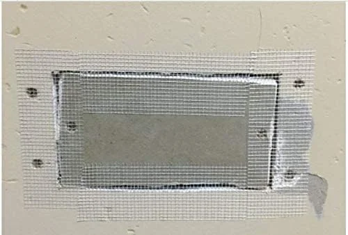 نوار درزگیر مش فایبرگلاس خود چسب تخته گچی عباسعلی 50 میلی متر در 90 متر، مناسب برای ترمیم سوراخ یا ترک دیوار و درزگیری صفحات گچی