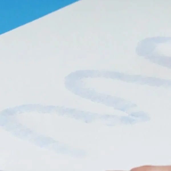 چسب ماتیکی آبی Bostik، آبی رنگ، خشک شدن شفاف، بدون حلال، قابل شستشو، 4 عدد ماتیک 8 گرمی