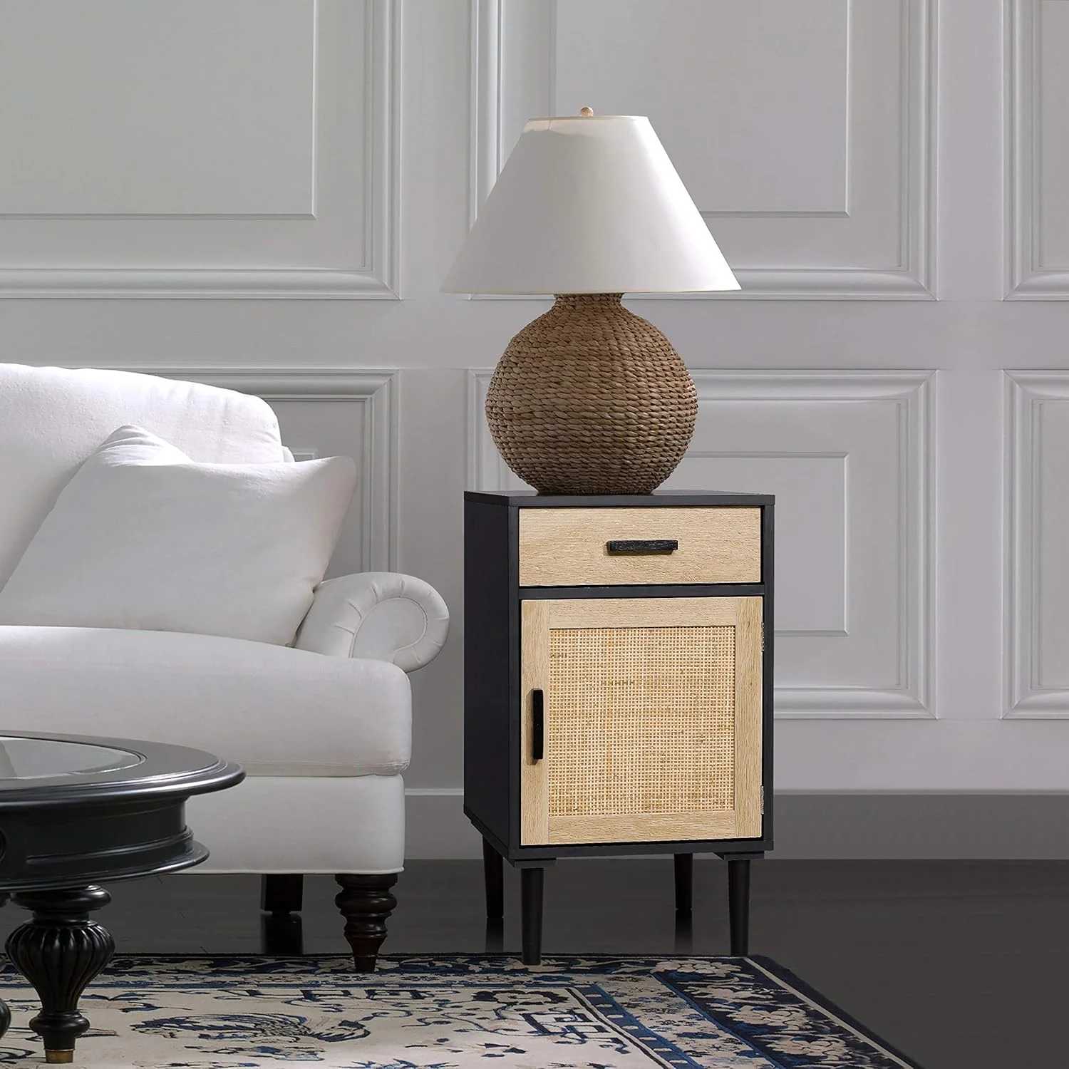 ست 2 عددی میز پاتختی بلند Finnhomy، میز کنار تختی، ست 2 عددی میز کنار تخت با کشو و قفسه، درب های تزئین شده با راتان دست ساز، میزهای کنار تختی با فضای ذخیره سازی برای اتاق خواب، مشکی، بسته 2 عددی ست 2 عددی میز پاتختی بلند Finnhomy، میز کنار تختی، ست 2 عددی میز کنار تخت با کشو و قفسه، درب های تزئین شده با راتان دست ساز، میزهای کنار تختی با فضای ذخیره سازی برای اتاق خواب، مشکی، بسته 2 عددی