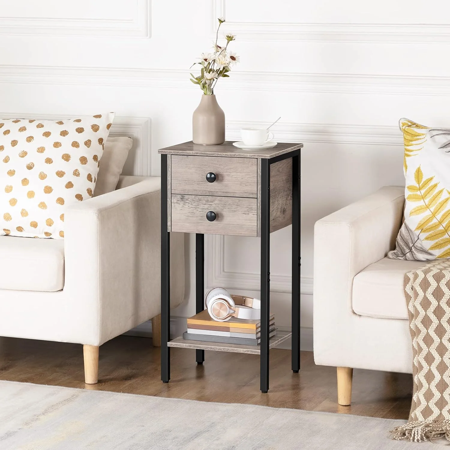 میز پاتختی بلند هووبرو، میز کنار تختی با 2 کشو و قفسه ذخیره سازی، میز تلفن صنعتی برای اتاق نشیمن، اتاق مطالعه، اتاق خواب، صرفه جویی در فضا، مونتاژ آسان، خاکستری مایل به قهوه ای و مشکی BG72BZ01 میز پاتختی بلند هووبرو، میز کنار تختی با 2 کشو و قفسه ذخیره سازی، میز تلفن صنعتی برای اتاق نشیمن، اتاق مطالعه، اتاق خواب، صرفه جویی در فضا، مونتاژ آسان، خاکستری مایل به قهوه ای و مشکی BG72BZ01