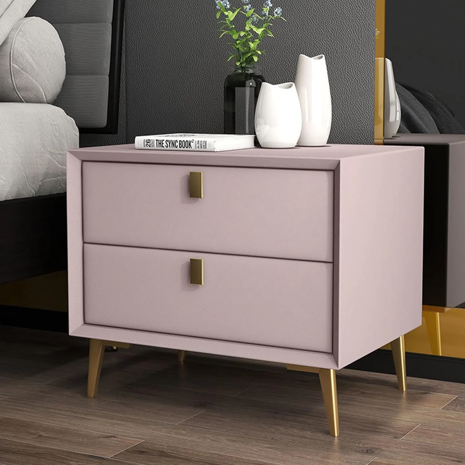 میز پاتختی چوبی KEPFITESE با روکش چرمی، میز کنار تختی مدرن اواسط قرن با 2 کشو، میز عسلی کوچک با قاب طلایی برای اتاق خواب، اتاق نشیمن (صورتی، 45x40x47 سانتی متر) میز پاتختی چوبی KEPFITESE با روکش چرمی، میز کنار تختی مدرن اواسط قرن با 2 کشو، میز عسلی کوچک با قاب طلایی برای اتاق خواب، اتاق نشیمن (صورتی، 45x40x47 سانتی متر)