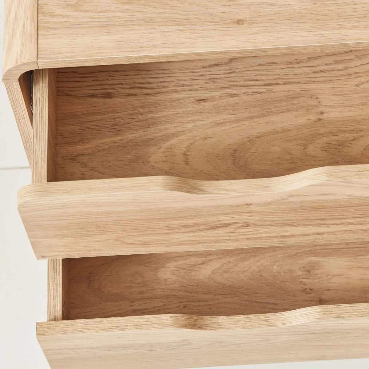 میز کنار تختی دو کشو هوم باکس مدل نوردیکا قهوه ای، 54.2 x 47.2 x 40 سانتی متر میز کنار تختی دو کشو هوم باکس مدل نوردیکا قهوه ای، 54.2 x 47.2 x 40 سانتی متر