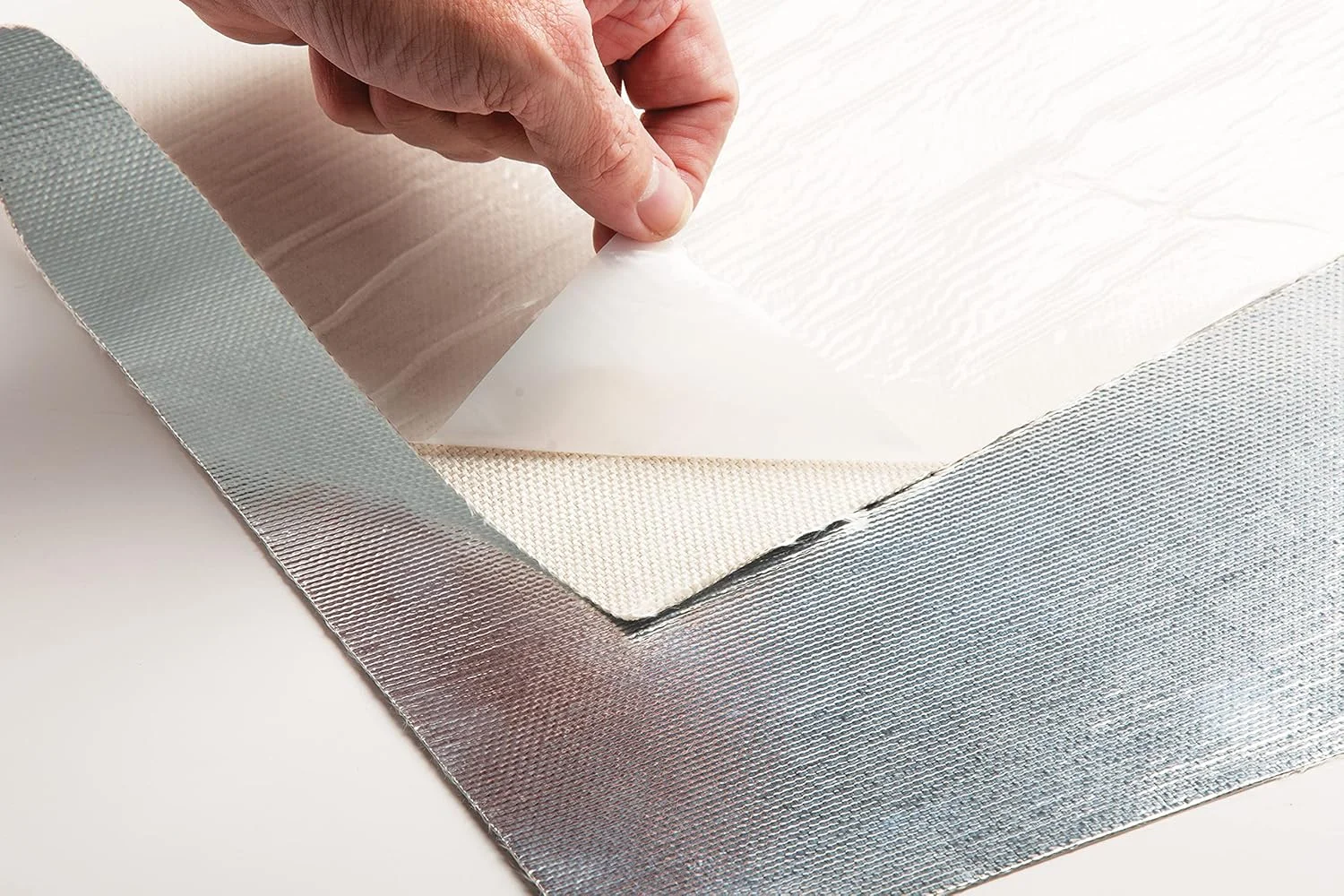 عایق حرارتی چسبی ترمو-تک 13500، 30 در 30 سانتی متر