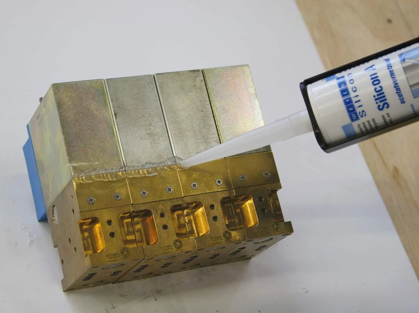 چسب سیلیکون A ویکن | 85 میلی لیتر | شفاف | چسب جهانی فوق العاده الاستیک