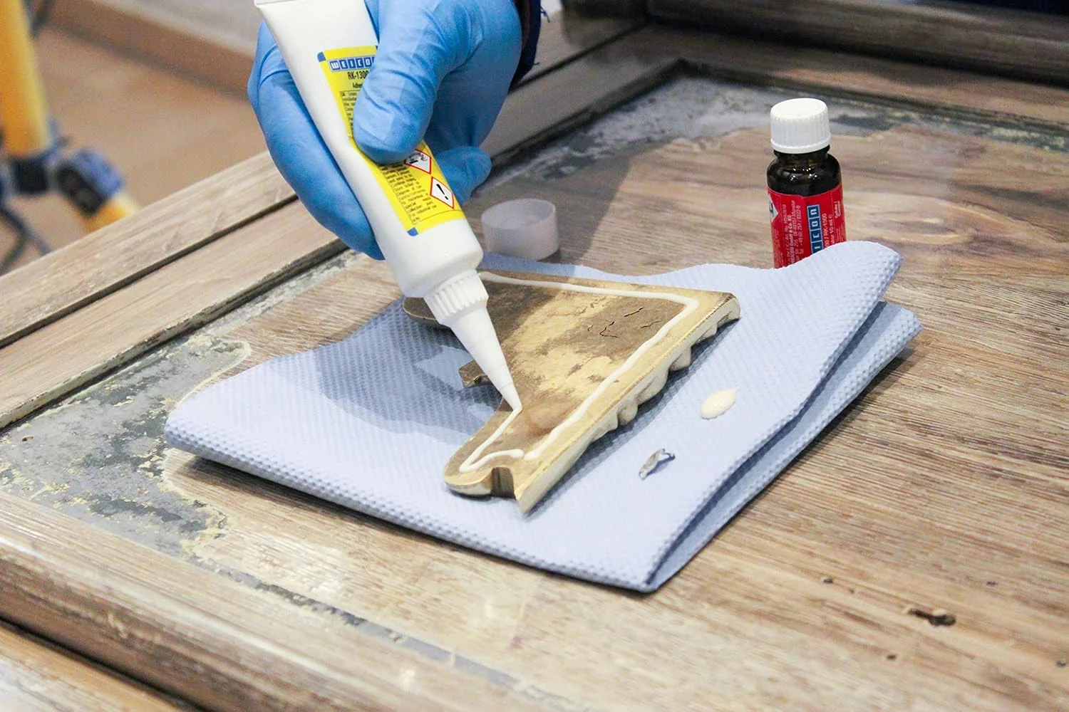 چسب اکریلیک ساختاری WEICON RK-1300 | 60 گرم | چسب ساختمانی اکریلاتی با فعال کننده چسب اکریلیک ساختاری WEICON RK-1300 | 60 گرم | چسب ساختمانی اکریلاتی با فعال کننده