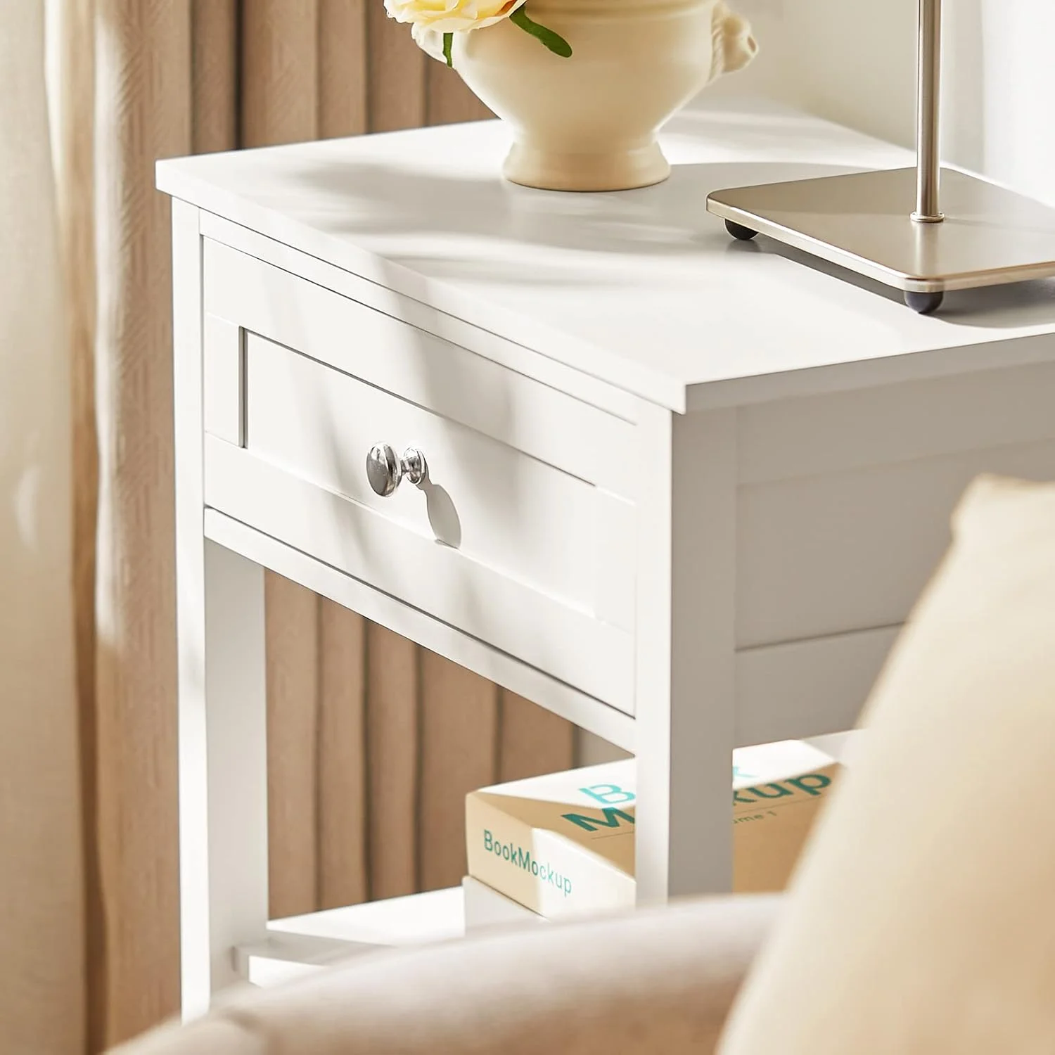 میز کنار تختی SoBuy، میز کنار تخت، میز کنار لامپ، میز انتهایی بلند با کشو و قفسه باز، میز جانبی برای اتاق نشیمن، اتاق خواب، فضاهای کوچک، میزهای جانبی، سفید، FBT46-W میز کنار تختی SoBuy، میز کنار تخت، میز کنار لامپ، میز انتهایی بلند با کشو و قفسه باز، میز جانبی برای اتاق نشیمن، اتاق خواب، فضاهای کوچک، میزهای جانبی، سفید، FBT46-W