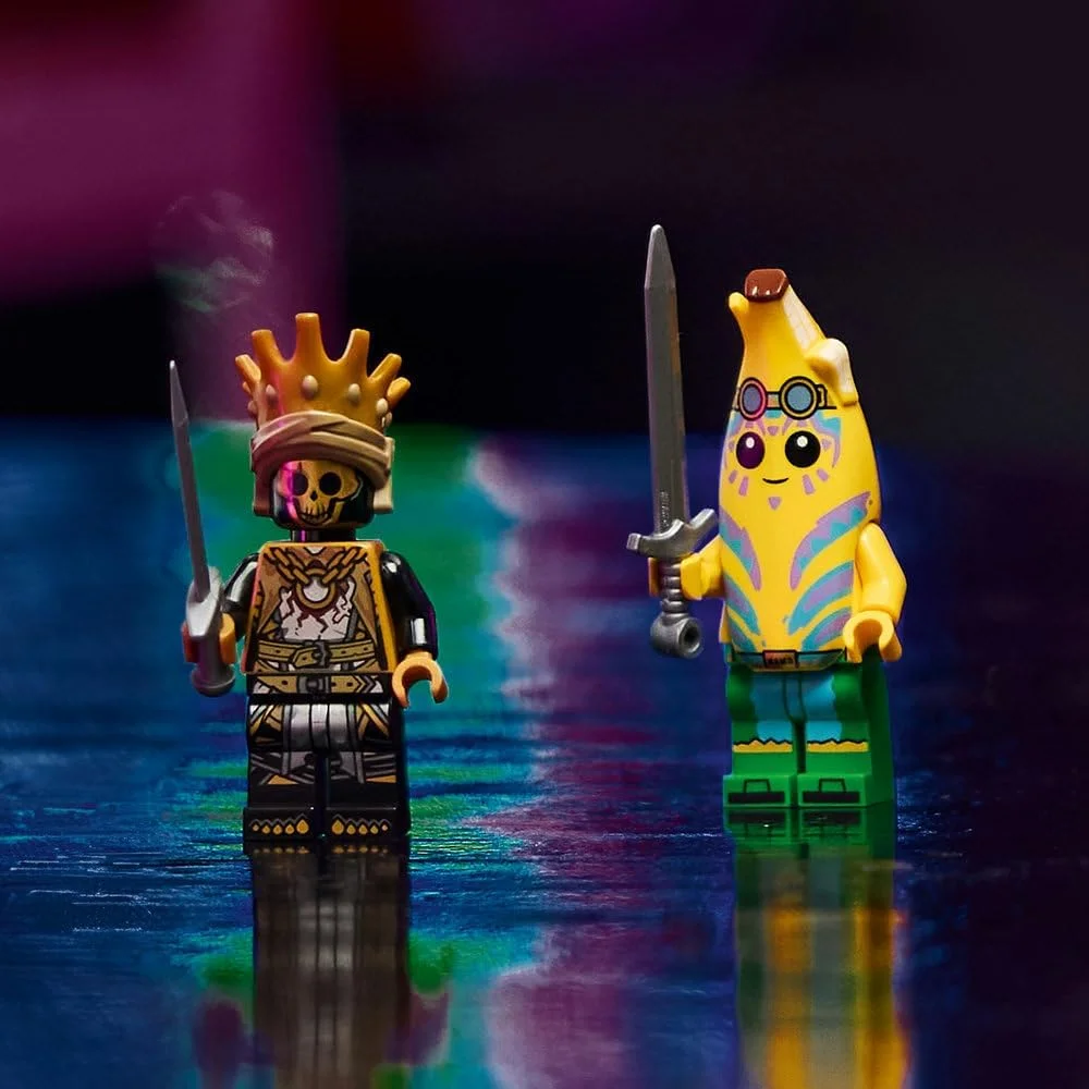 اسباب بازی لگو Fortnite Klombo - فیگور دینو برای بازی و نمایش با مینی فیگورهای Oro و Island Peely - هدیه ای برای پسران، دختران و طرفداران بازی های 10+ ساله - 77077