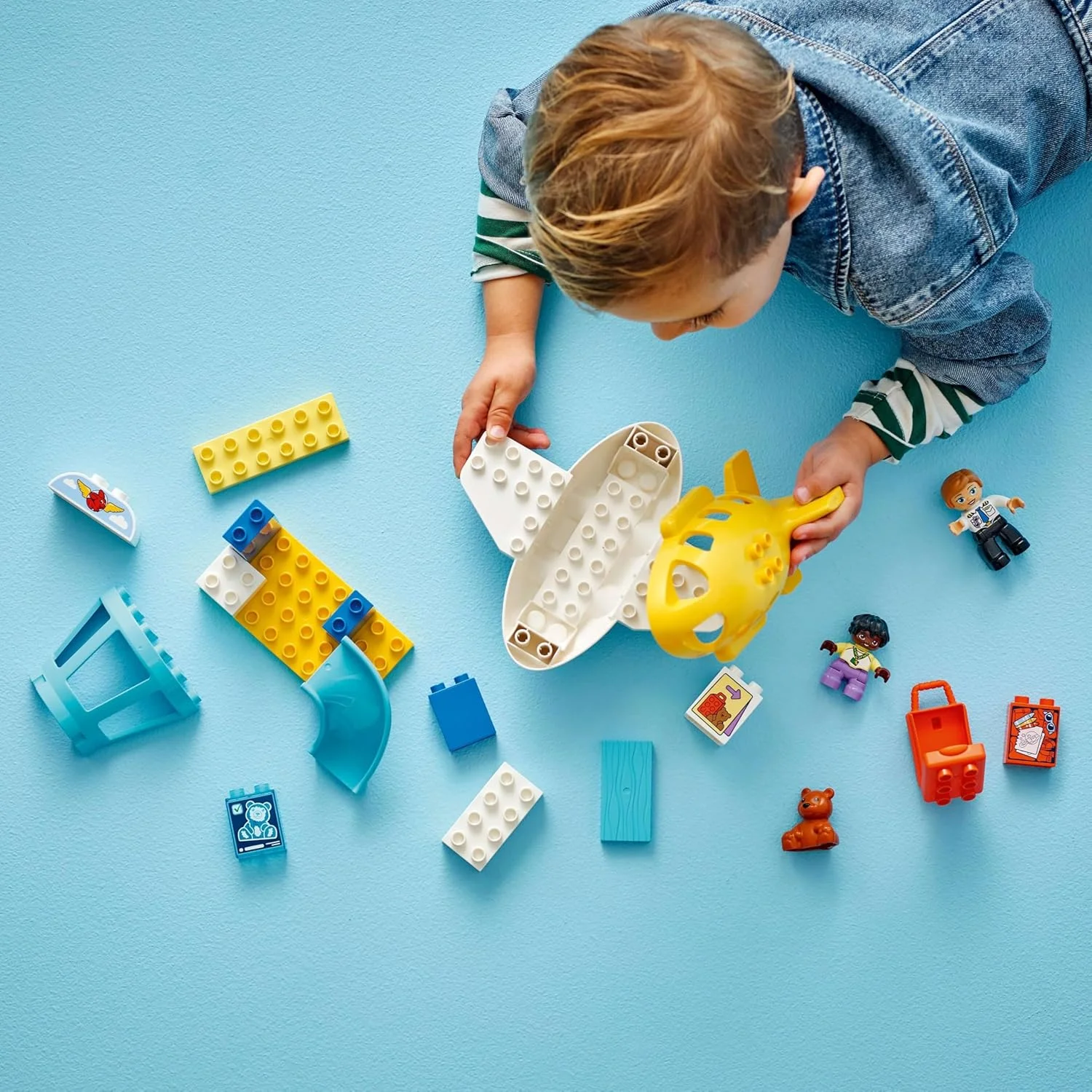 لگو duplo اولین تجربه در فرودگاه - اسباب بازی آموزشی مهارت های حرکتی برای کودکان نوپا شامل هواپیما، 2 فیگور و یک خرس عروسکی - هدیه تولد برای پسران و دختران 2+ ساله - 10443 لگو duplo اولین تجربه در فرودگاه - اسباب بازی آموزشی مهارت های حرکتی برای کودکان نوپا شامل هواپیما، 2 فیگور و یک خرس عروسکی - هدیه تولد برای پسران و دختران 2+ ساله - 10443