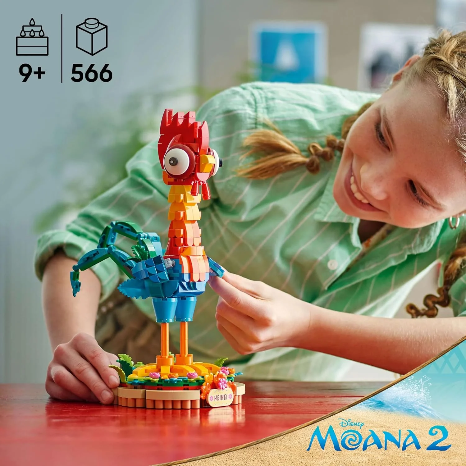 LEGO ǀ Disney Moana 2 Heihei Buildable Animal Toy - Chicken Figure with rotating head, posable wings and tail feathers - Building Set for 9+ Year Old Girls And Boys - Birthday Gift Idea - 43272