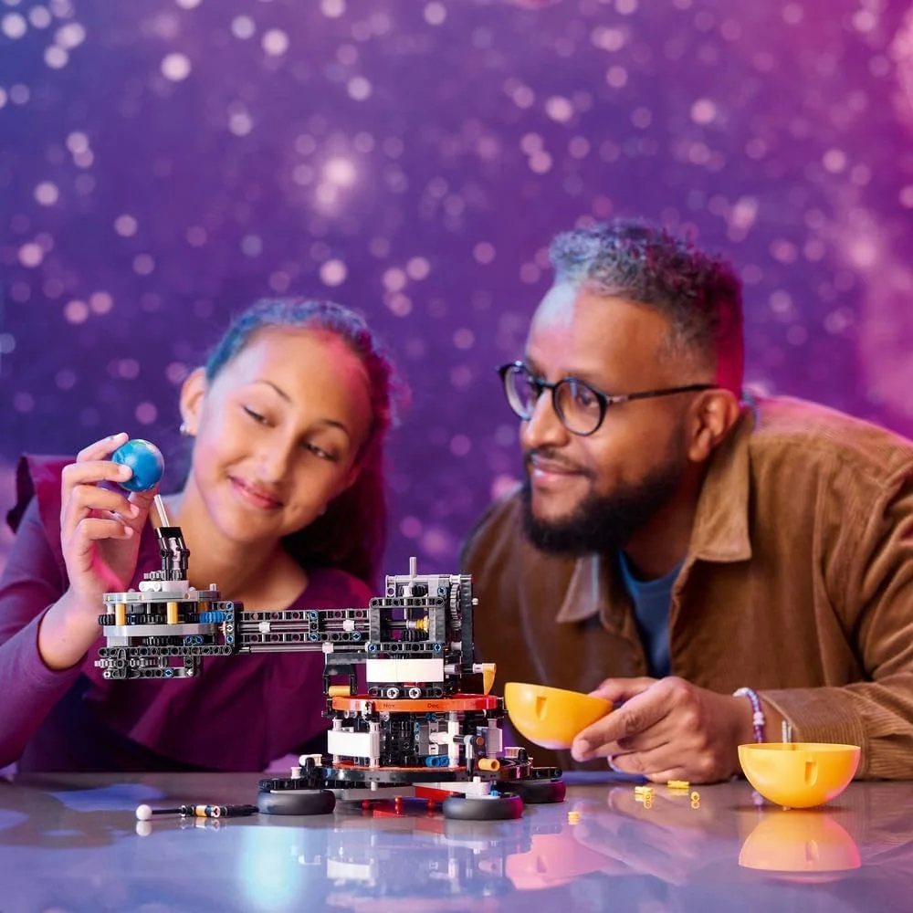 مجموعه ساخت مدل مدار زمین و ماه لگو تکنیک، اسباب بازی های فضایی برای کودکان 10 سال به بالا، پسران و دختران، اسباب بازی منظومه شمسی برای بازی تخیلی و مستقل، ایده هدیه تولد 42179 مجموعه ساخت مدل مدار زمین و ماه لگو تکنیک، اسباب بازی های فضایی برای کودکان 10 سال به بالا، پسران و دختران، اسباب بازی منظومه شمسی برای بازی تخیلی و مستقل، ایده هدیه تولد 42179