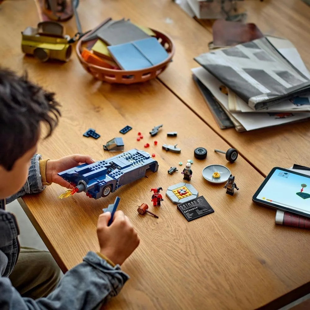 لگو دی سی بتمن با بتموبیل در مقابل هارلی کوئین و آقای فریز، اسباببازی ماشین، مجموعه وسایل نقلیه ابرقهرمانی، با 3 مینی فیگور، هدیه تولد برای پسران و دختران 8 سال به بالا 76274 لگو دی سی بتمن با بتموبیل در مقابل هارلی کوئین و آقای فریز، اسباببازی ماشین، مجموعه وسایل نقلیه ابرقهرمانی، با 3 مینی فیگور، هدیه تولد برای پسران و دختران 8 سال به بالا 76274