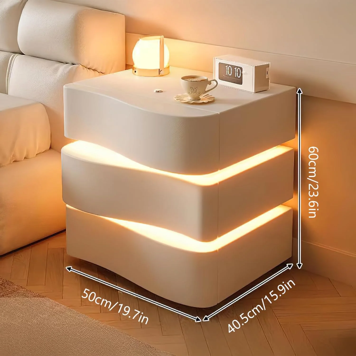 پاتختی LED با 3 کشو ذخیره سازی، پاتختی روکش چرم میکروفیبر با چراغ های LED و ریل های فلزی، روکش چرمی، میز کنار تخت خواب (بژ)