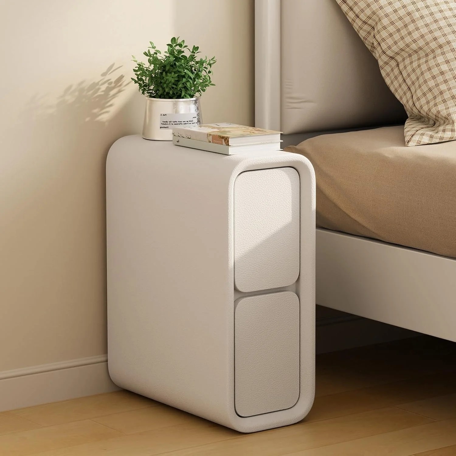 پاتختی باریک مدل FC22 با کشو - پاتختی چوبی با سطح چرمی، میز کنار تختی کوچک سفید برای اتاق خواب پاتختی باریک مدل FC22 با کشو - پاتختی چوبی با سطح چرمی، میز کنار تختی کوچک سفید برای اتاق خواب