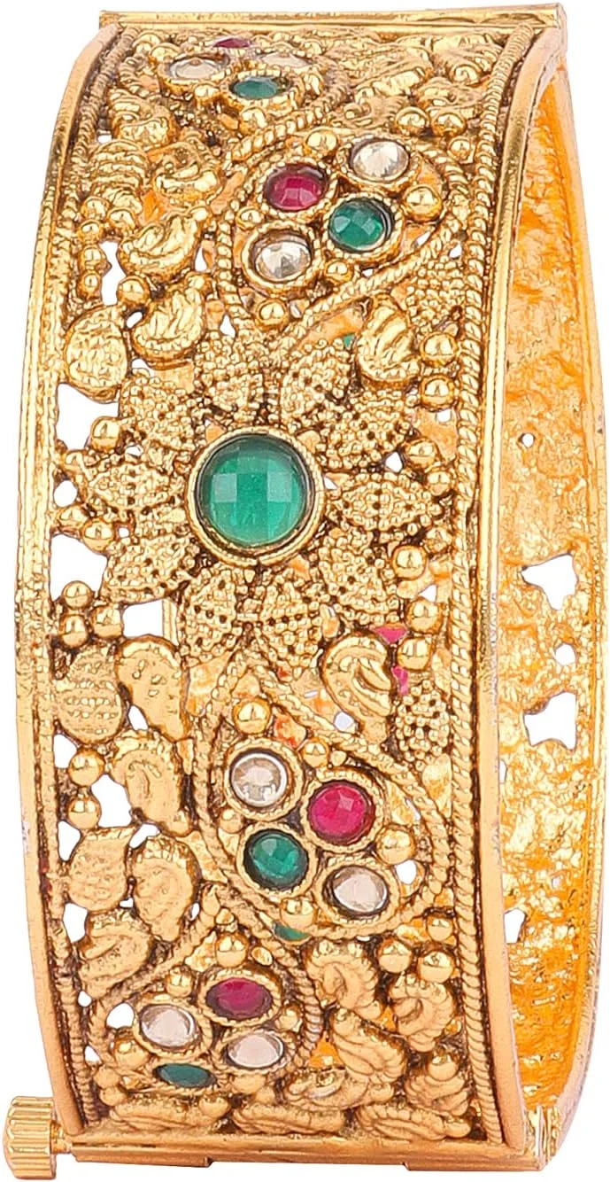 شاینینگ دیوا ست فشن 2 عددی النگو زنانه با روکش طلای شیک و جدید (طلایی) (11657b_2.4) شاینینگ دیوا ست فشن 2 عددی النگو زنانه با روکش طلای شیک و جدید (طلایی) (11657b_2.4)