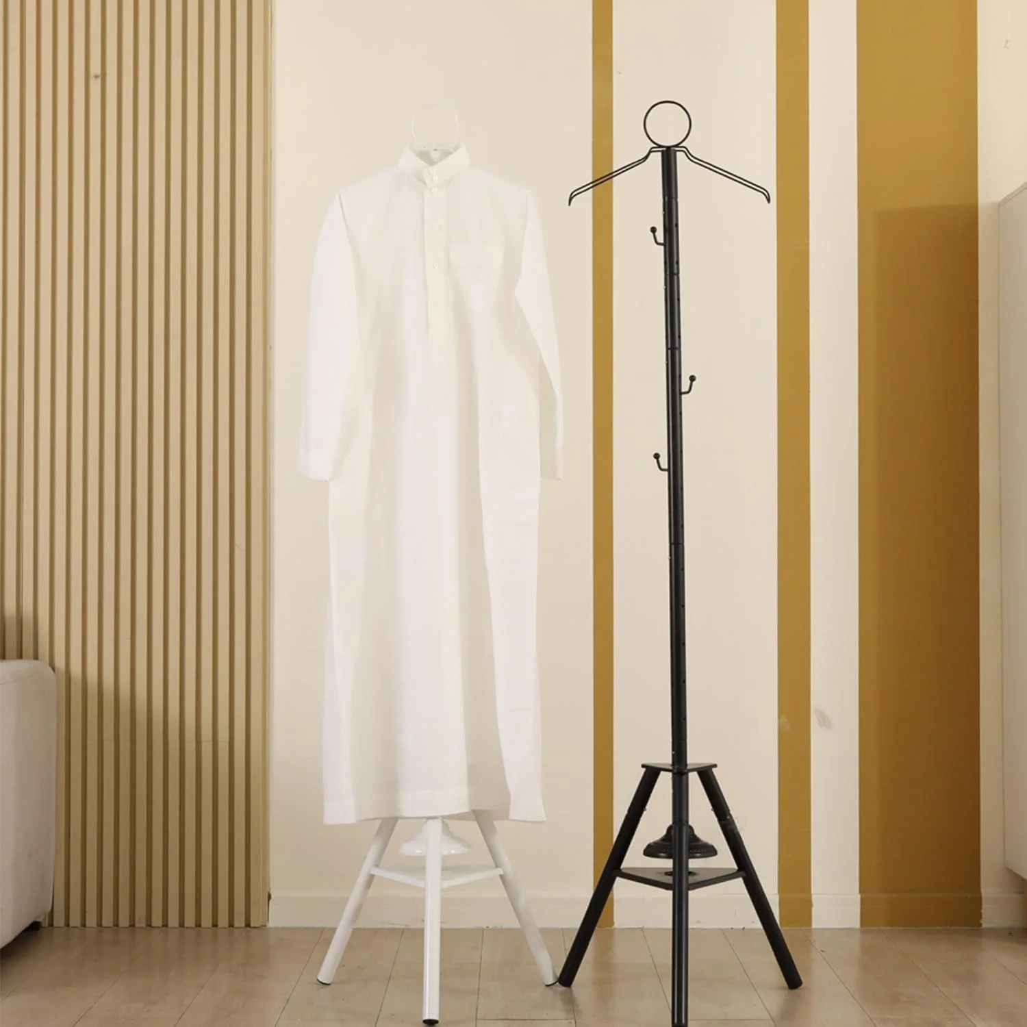 پایه بخور لباس GIYIHKIO – پایه بخور لباس بلند 187 سانتی متری با قلاب و سوراخ های تهویه برای لباس های معطر | خوشبو کننده لباس و بخور سوز دو منظوره (سفید) پایه بخور لباس GIYIHKIO – پایه بخور لباس بلند 187 سانتی متری با قلاب و سوراخ های تهویه برای لباس های معطر | خوشبو کننده لباس و بخور سوز دو منظوره (سفید)