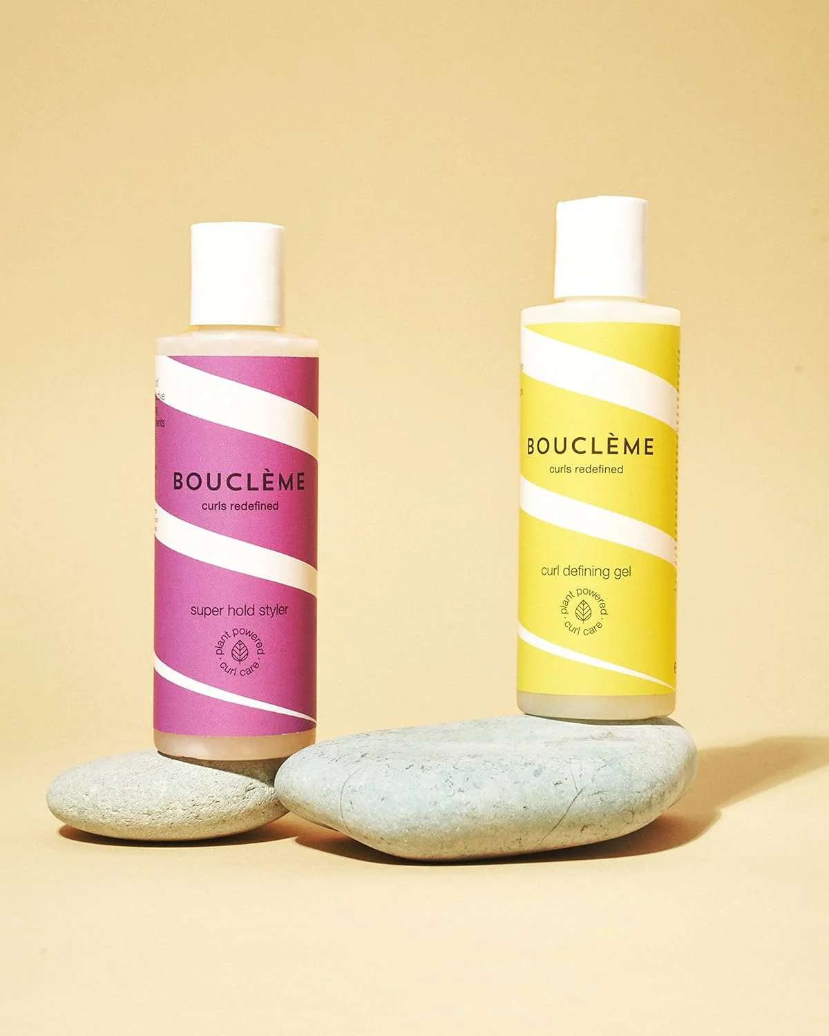 Bouclème Super Hold Styler I ژل حالت دهنده برای فر های مشخص و حالت قوی I مراقبت از فر ضد وز با دانه های چیا و روغن کاهایی 100 میلی لیتر