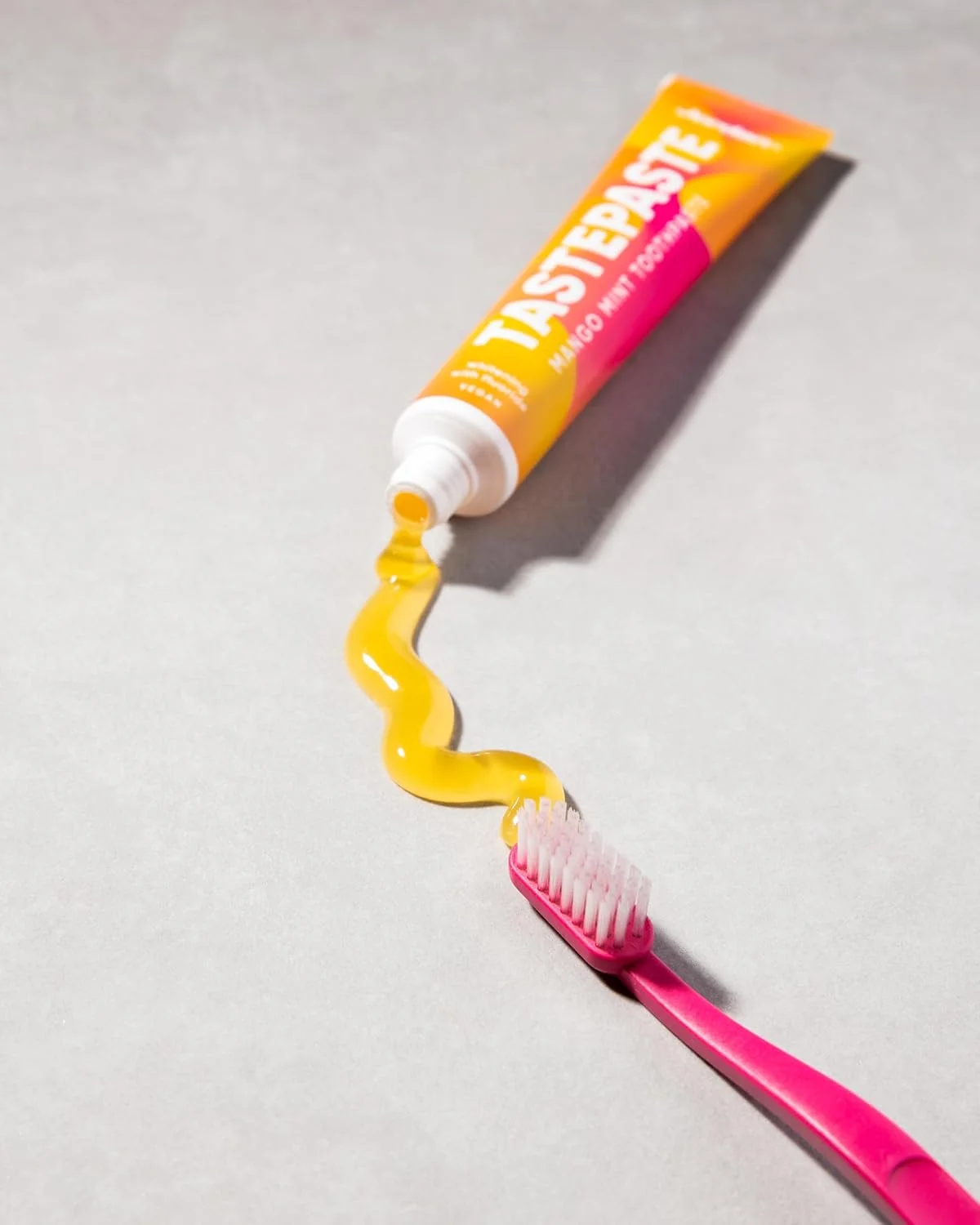 خمیر دندان جردن با طعم انبه و نعناع 50 میلی لیتر