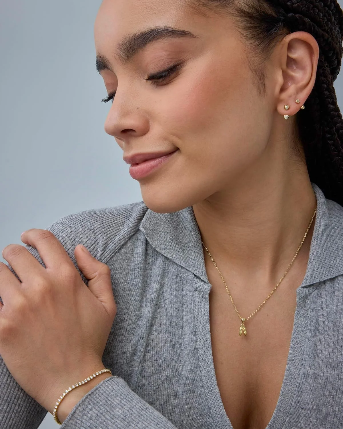 گردنبند آویز طلای 14 عیار PAVOI با طرح باله برای زنان | گردنبند قابل تنظیم کشویی زیرکونیا مکعبی | جواهرات ظریف ورزشی