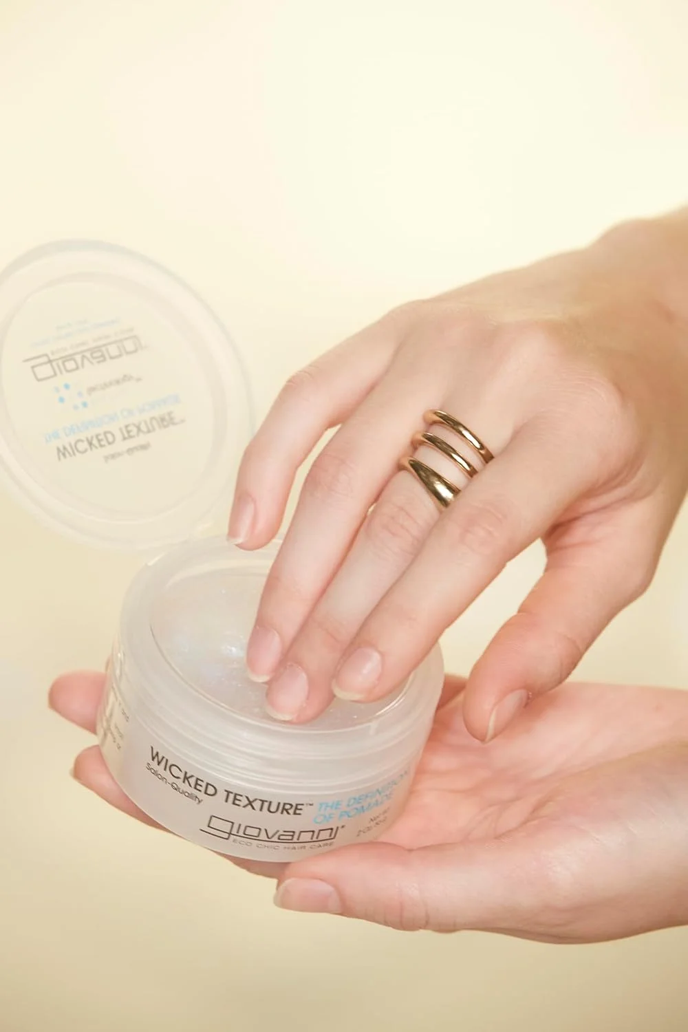 پماد حالت دهنده مو جیووانی مدل Wicked Wax حجم 57 گرم