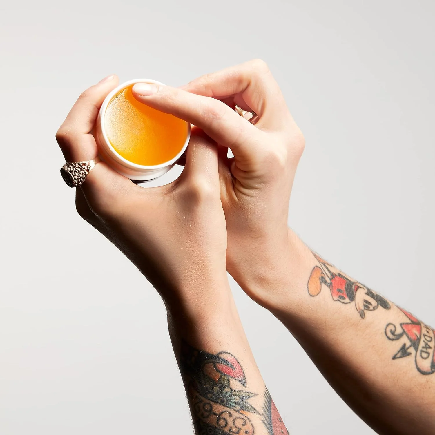 پماد موی کلاسیک مرداک لندن | حالت دهنده قوی و براق کننده فوق العاده | ساخت انگلستان | 50 میلی لیتر پماد موی کلاسیک مرداک لندن | حالت دهنده قوی و براق کننده فوق العاده | ساخت انگلستان | 50 میلی لیتر