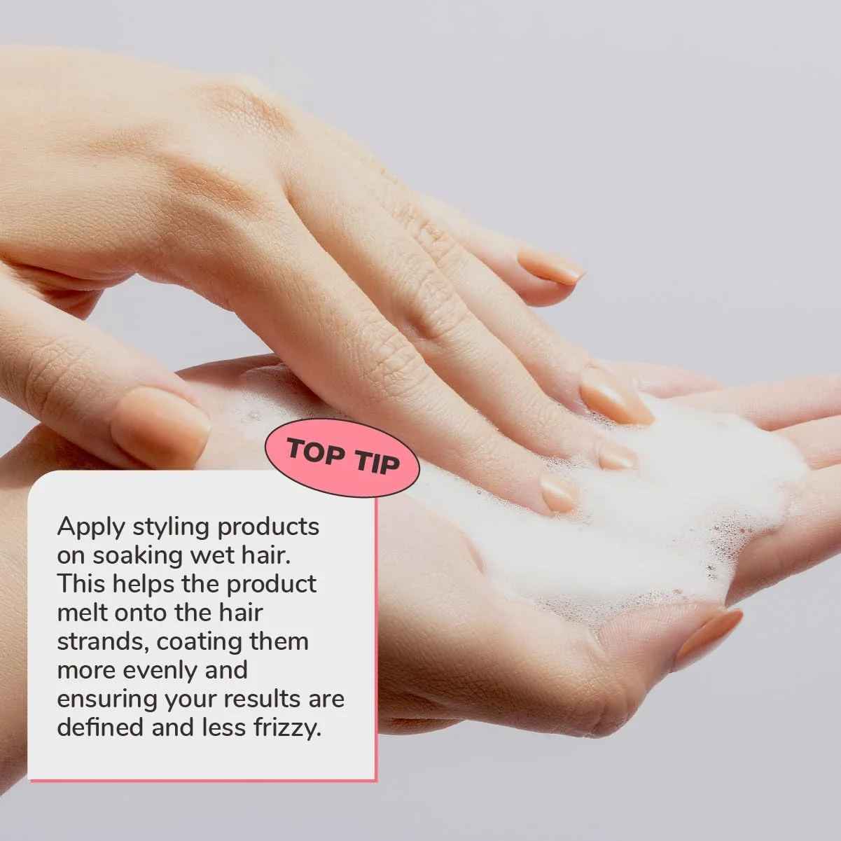 موس حالت دهنده و نرم کننده مو فوم Imbue Curl Uplifting - نرم کننده مو مناسب موهای فر، فاقد پارابن، وگان، سفید