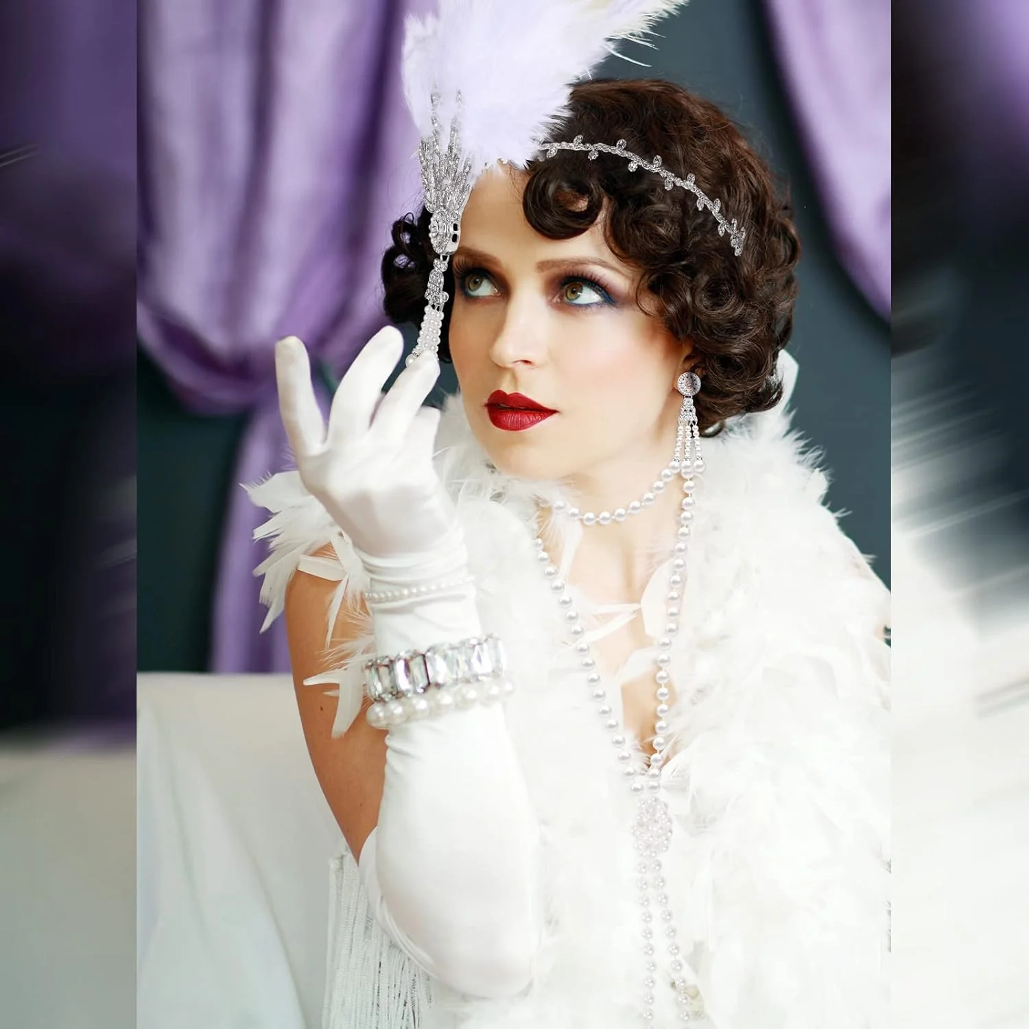 ست لوازم جانبی لباس زنانه دهه 1920، ست لوازم جانبی لباس گتسبی SYOSI برای زنان شامل هدپیس، گوشواره، دستکش، جا سیگاری، گردنبند مروارید و بادبزن پر ست لوازم جانبی لباس زنانه دهه 1920، ست لوازم جانبی لباس گتسبی SYOSI برای زنان شامل هدپیس، گوشواره، دستکش، جا سیگاری، گردنبند مروارید و بادبزن پر