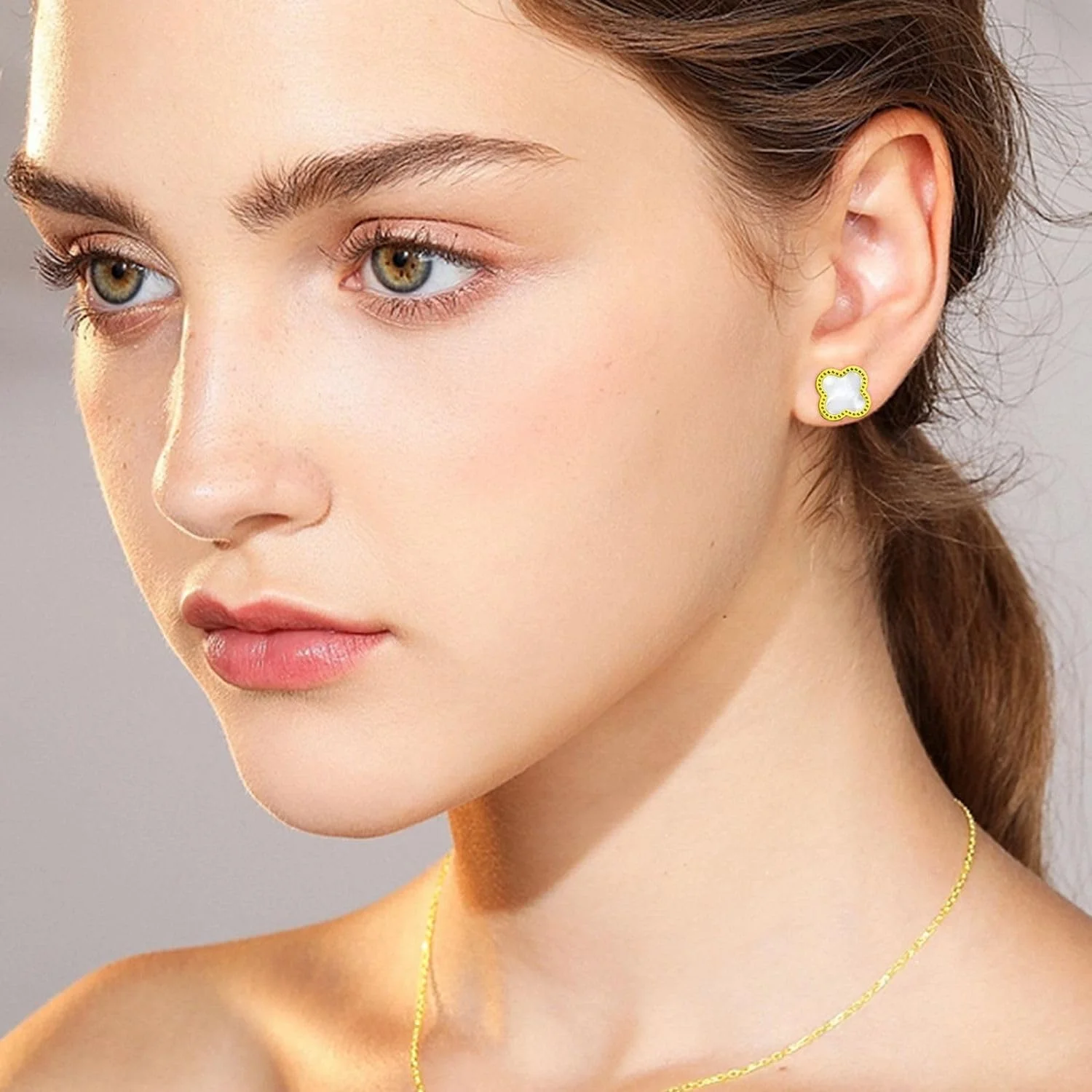 ست شبدر SYOSI با روکش طلای 18 عیار، دستبند شبدر خوش شانس دو طرفه، گوشواره، آویز گردنبند برای زنان و بانوان