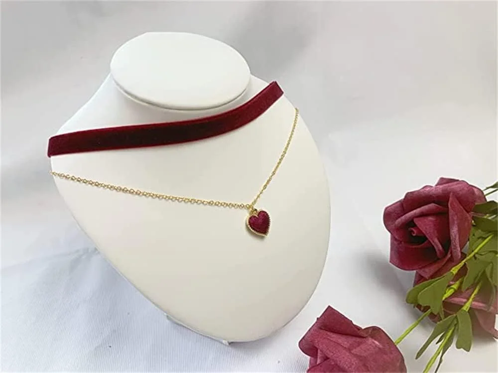 گردنبند قلبی SYOSI، چوکر مخمل قرمز، گردنبند یقه ای کلاسیک قرمز قابل تنظیم، برای زنان و دختران گردنبند قلبی SYOSI، چوکر مخمل قرمز، گردنبند یقه ای کلاسیک قرمز قابل تنظیم، برای زنان و دختران