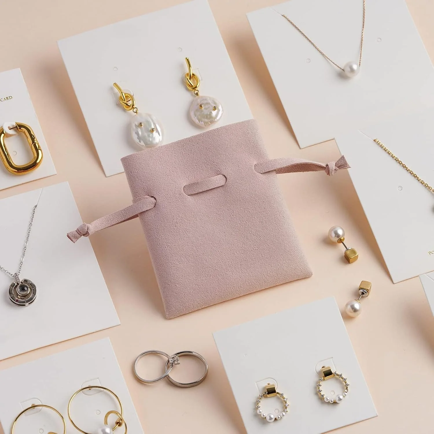 خزنه بسته 20 عددی کیف بند دار میکروفیبر، بسته بندی لوکس کیسه هدیه جواهرات کوچک برای گردنبند، انگشتر، گوشواره، کیف هدفون چرمی، کیف مخملی دهان بند میکروفیبر (صورتی، 8x7 سانتی متر)