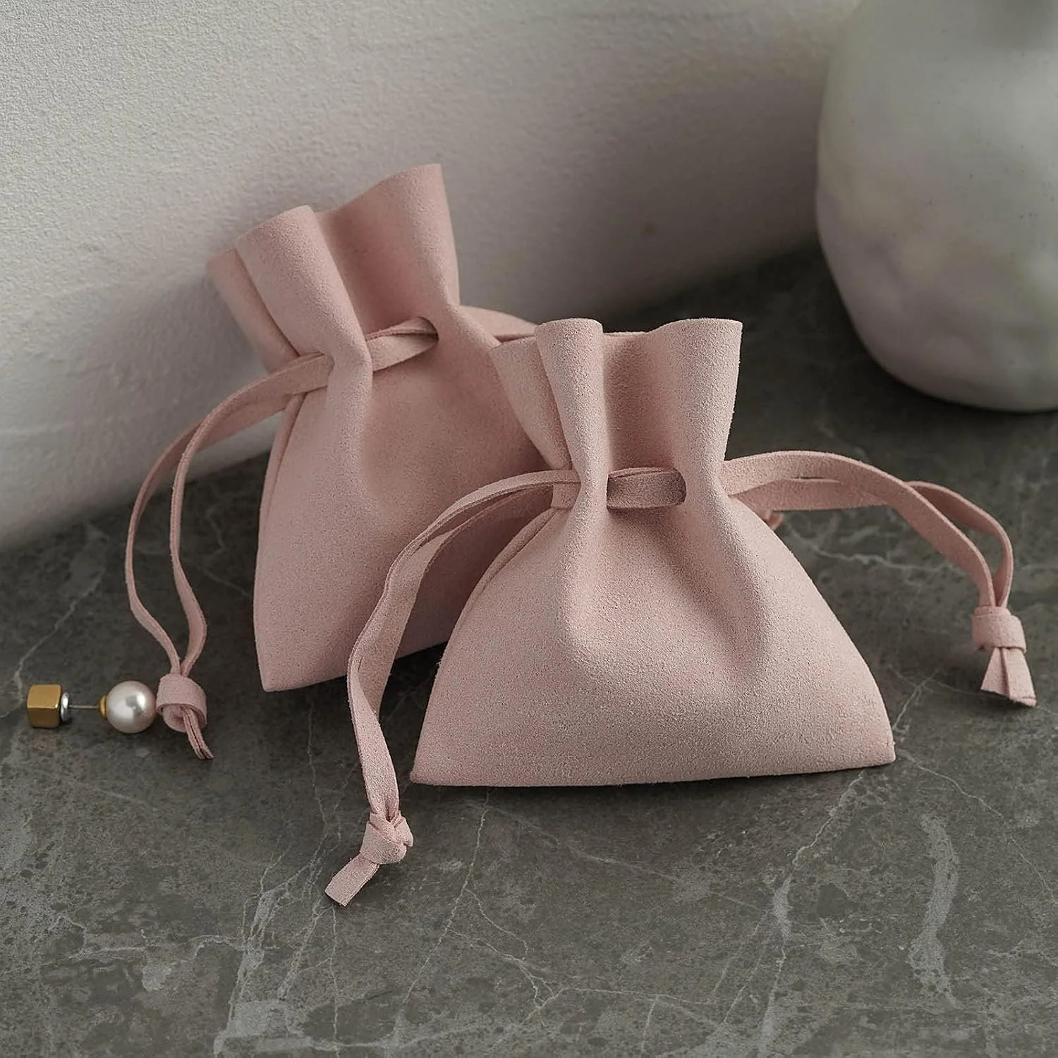 خزنه بسته 20 عددی کیف بند دار میکروفیبر، بسته بندی لوکس کیسه هدیه جواهرات کوچک برای گردنبند، انگشتر، گوشواره، کیف هدفون چرمی، کیف مخملی دهان بند میکروفیبر (صورتی، 8x7 سانتی متر)