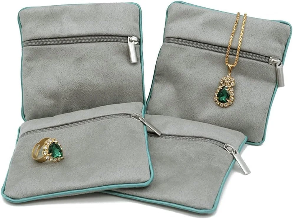 مجموعه 6 عددی کیف جواهرات خزنه، کیف مخملی بالشتکی با زیپ برای نگهداری و مسافرت گوشواره، انگشتر، دستبند و گردنبند زنانه مجموعه 6 عددی کیف جواهرات خزنه، کیف مخملی بالشتکی با زیپ برای نگهداری و مسافرت گوشواره، انگشتر، دستبند و گردنبند زنانه