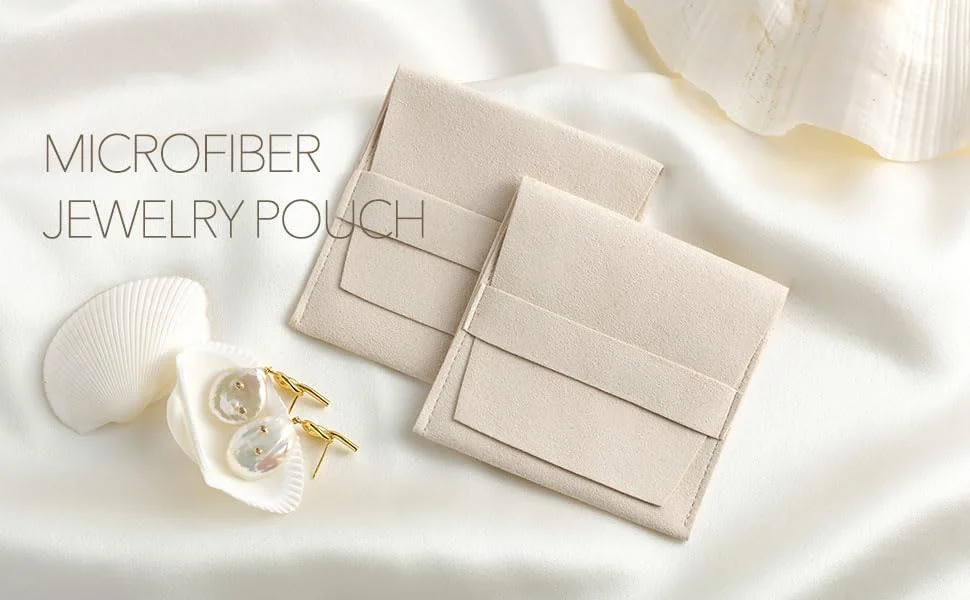 مجموعه کیسه جواهرات میکروفایبر خزنه، کیف هدیه لوکس، 10 عدد 10x10 سانتی متری برای گردنبند، گوشواره و انگشتر به رنگ بژ، جیب با جداکننده برای نگهداری انگشتر، گردنبند، گوشواره و دستبند